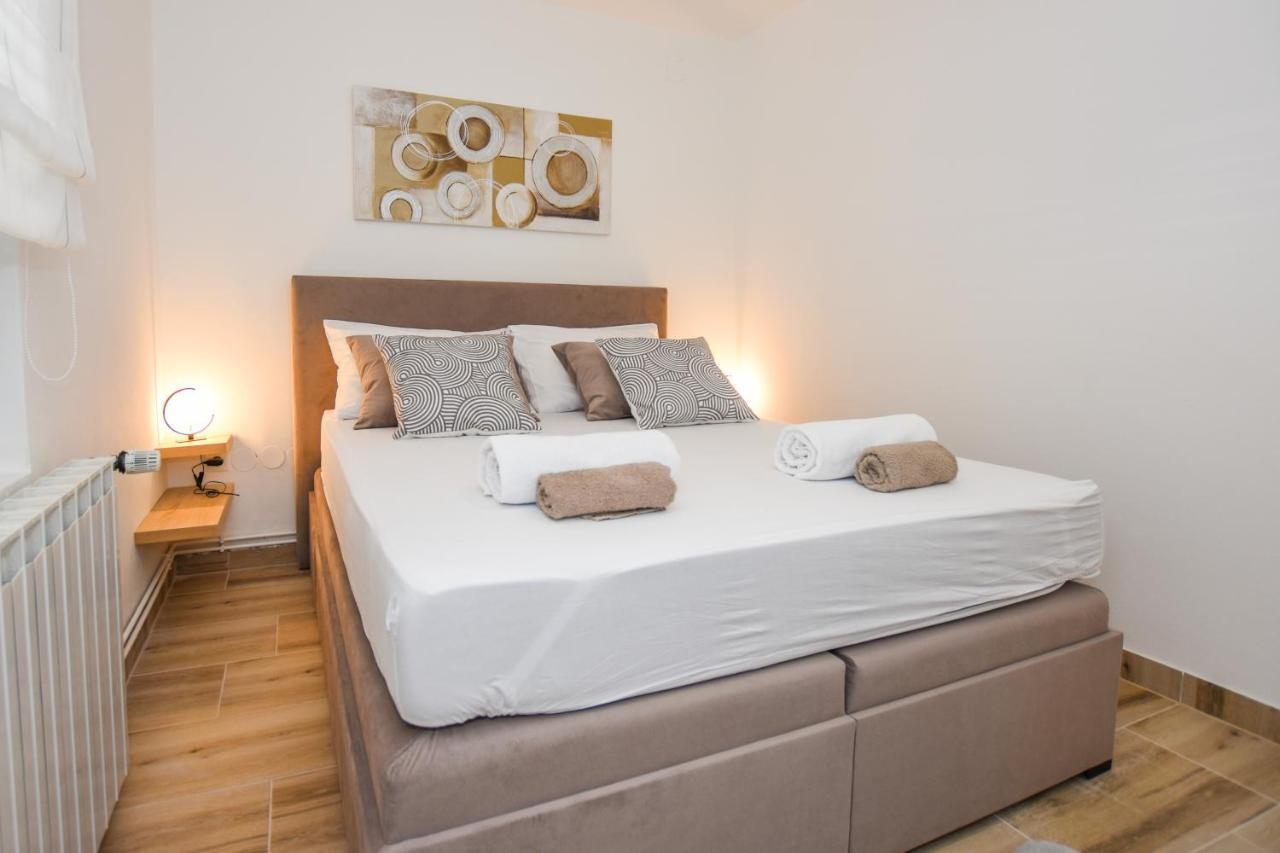 Apartmani Plazibat Mandre Dış mekan fotoğraf
