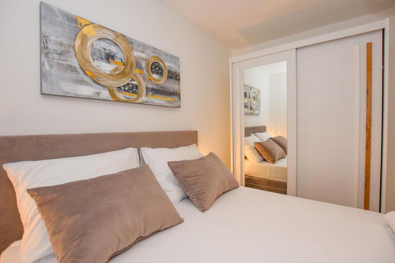 Apartmani Plazibat Mandre Dış mekan fotoğraf
